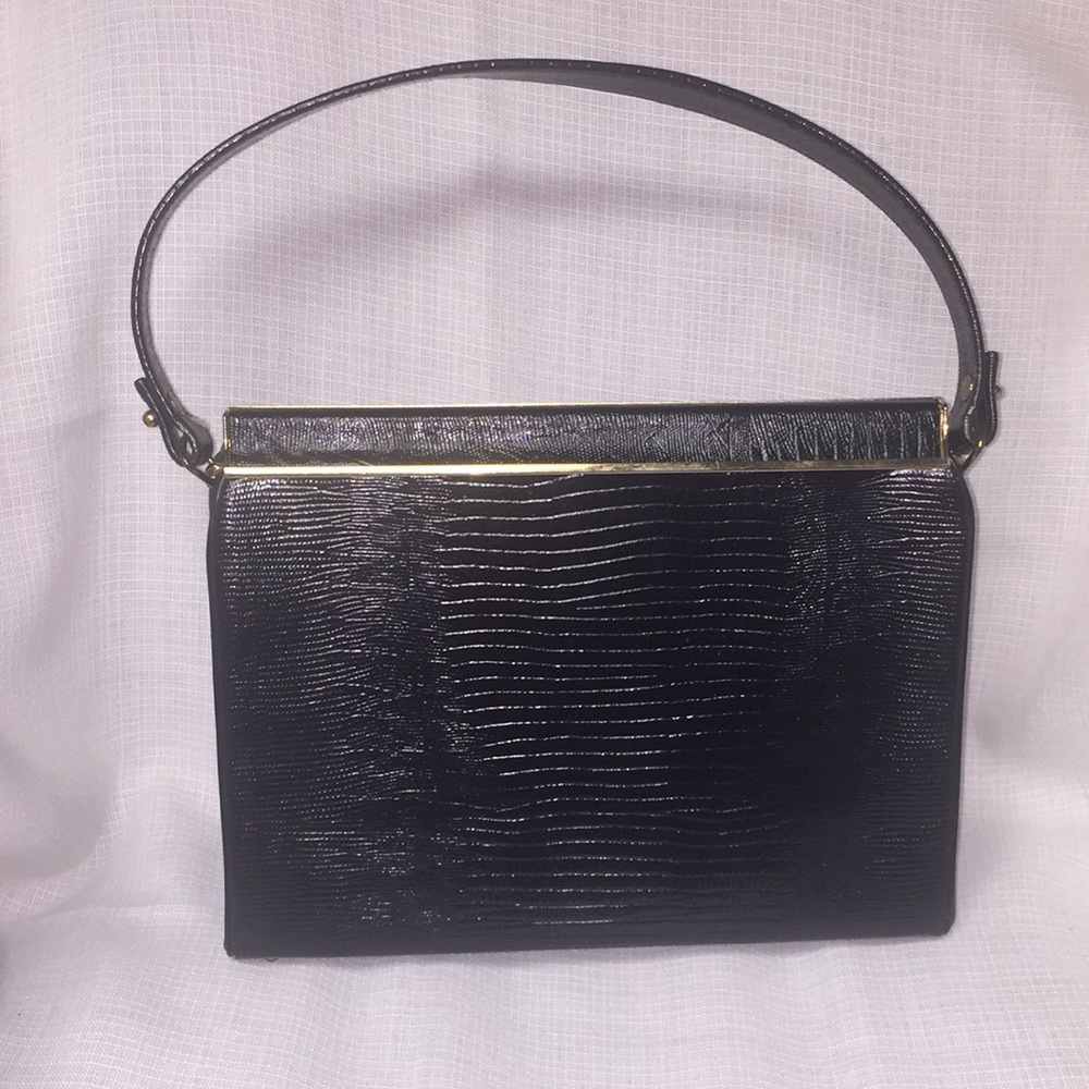 By Triangle New York vintage handbag.